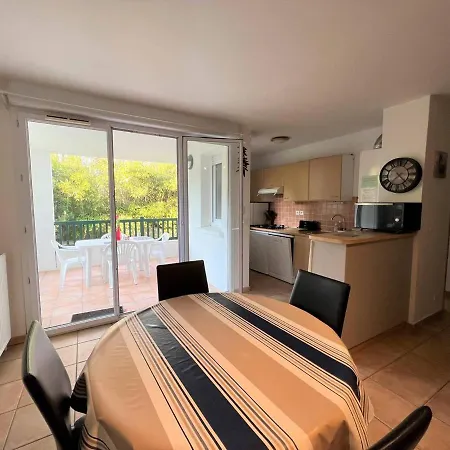 T2 A Avec Parking Et Internet - Fr-1-495-57 Lejlighed